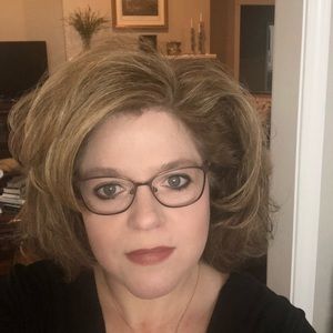 Meet your Posher, Toni